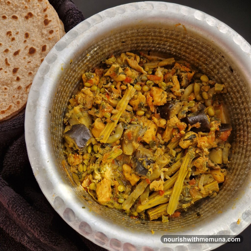 Vegetable Curry served with fresh roti